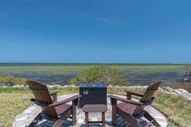 4070 S Tropical Trail, Merritt Island, FL 32952