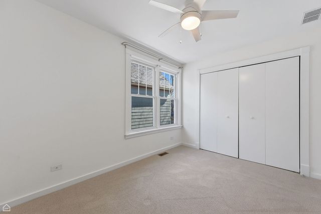 4701 S Woodlawn Avenue, Chicago, IL 60615