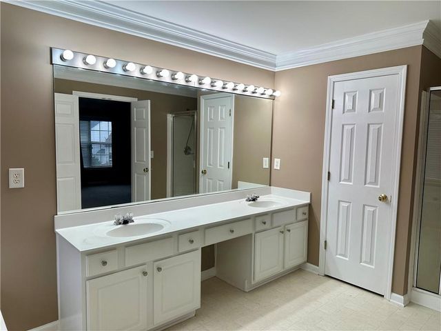 604 Wendlebury Court, Alpharetta, GA 30004