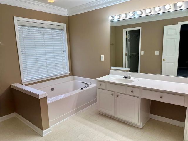 604 Wendlebury Court, Alpharetta, GA 30004