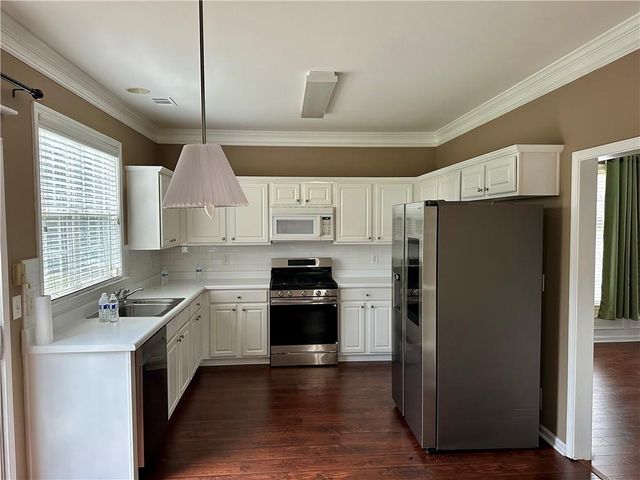 604 Wendlebury Court, Alpharetta, GA 30004