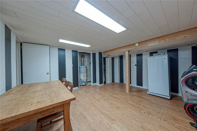 93 Pennsylvania Blvd., Monessen, PA 15062