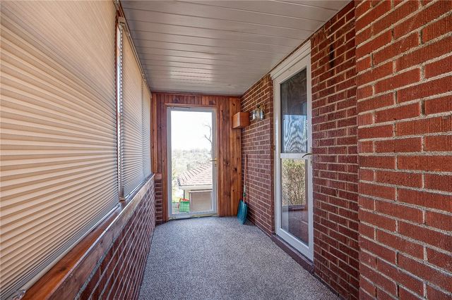 93 Pennsylvania Blvd., Monessen, PA 15062