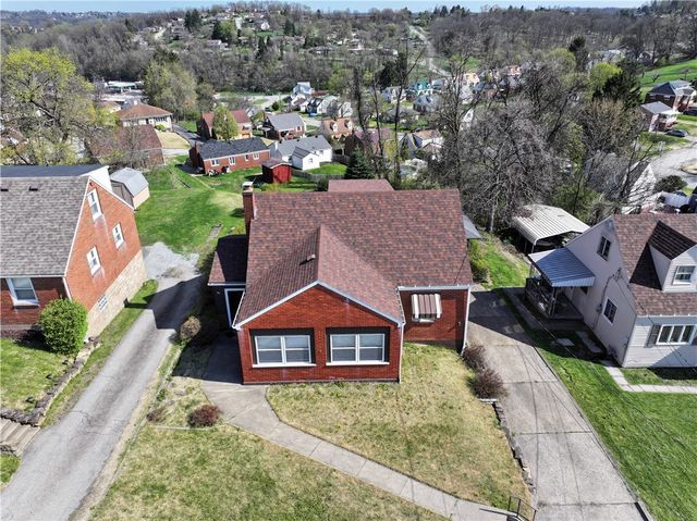 93 Pennsylvania Blvd., Monessen, PA 15062