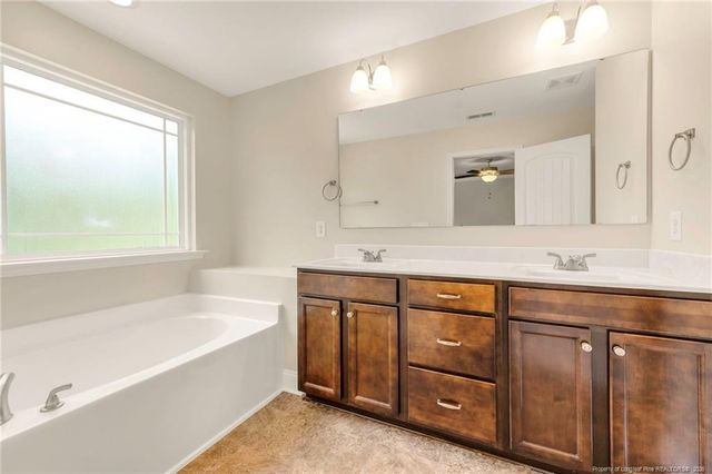 85 Fleetwood Court, Lillington, NC 27546