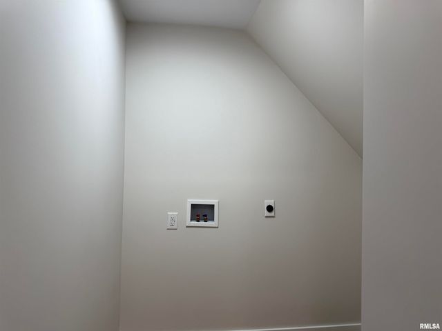 716 NORTH Street, Mt Vernon, IL 62864