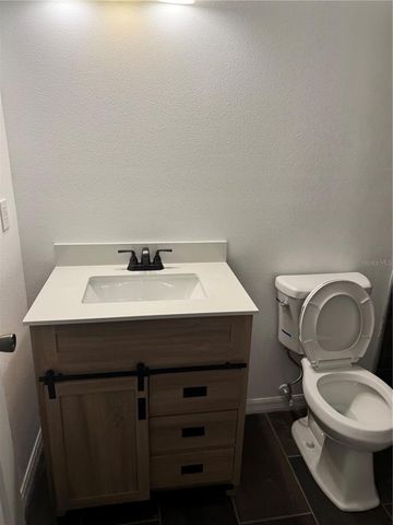 413 W BERESFORD AVENUE, Deland, FL 32720