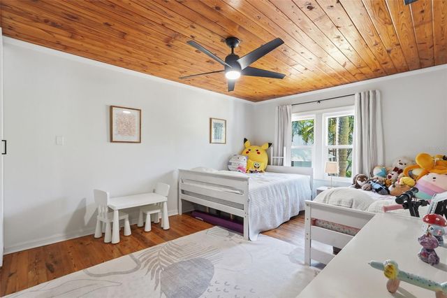 517 AVERY AVENUE, Crystal Beach, FL 34681