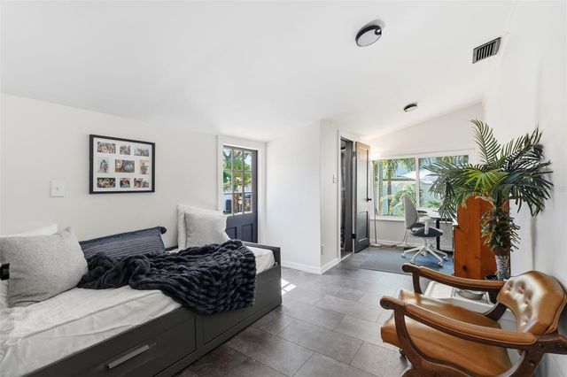 517 AVERY AVENUE, Crystal Beach, FL 34681