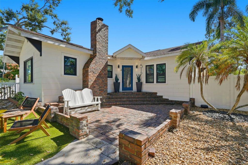 517 AVERY AVENUE, Crystal Beach, FL 34681