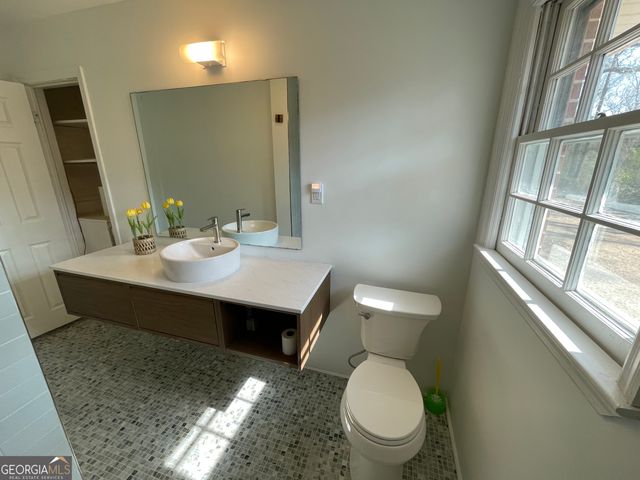 1438 Ga Highway 126, Cochran, GA 31014