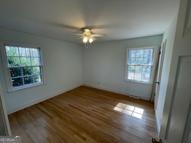 1438 Ga Highway 126, Cochran, GA 31014