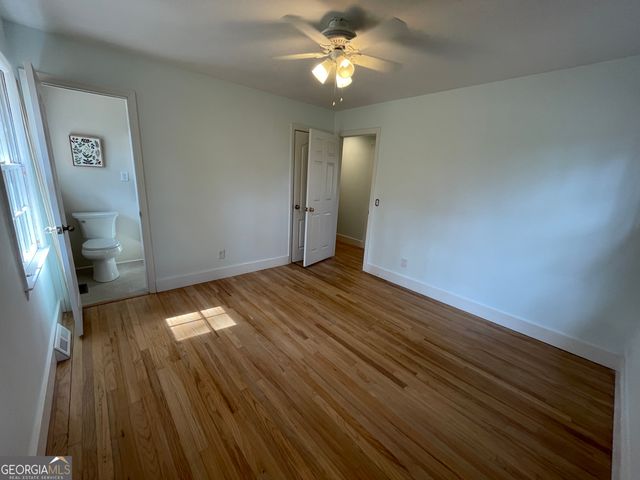 1438 Ga Highway 126, Cochran, GA 31014