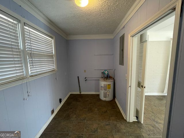 1438 Ga Highway 126, Cochran, GA 31014