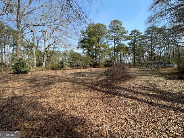 1438 Ga Highway 126, Cochran, GA 31014