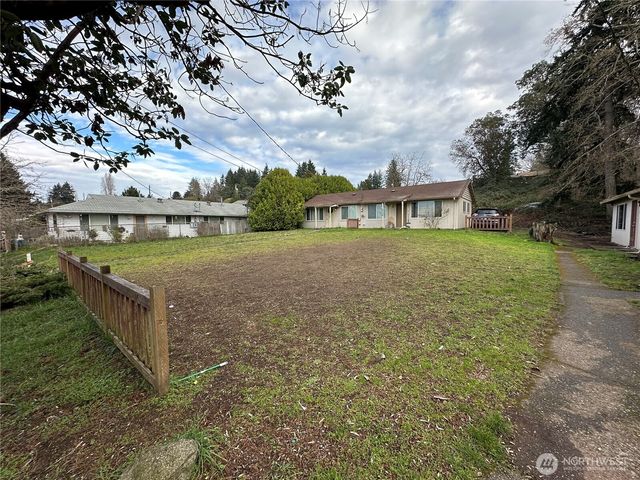 3246 Halverson Avenue, Bremerton, WA 98310