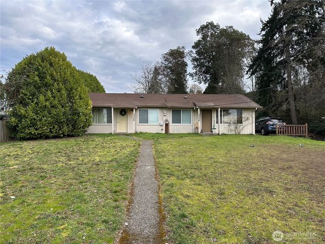 3246 Halverson Avenue, Bremerton, WA 98310