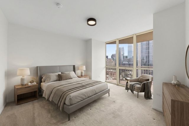 645 N Kingsbury Street 2202, Chicago, IL 60654