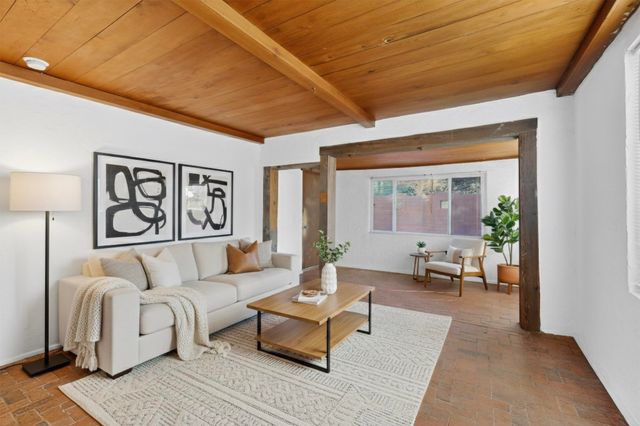 1133 Girard Boulevard NE, Albuquerque, NM 87106