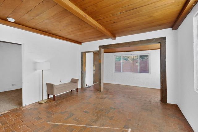 1133 Girard Boulevard NE, Albuquerque, NM 87106