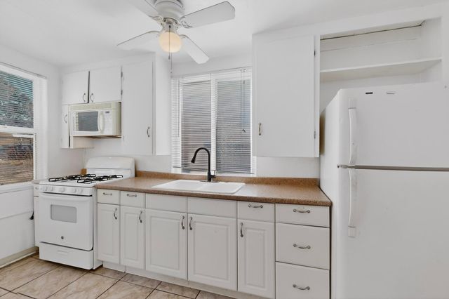 1133 Girard Boulevard NE, Albuquerque, NM 87106