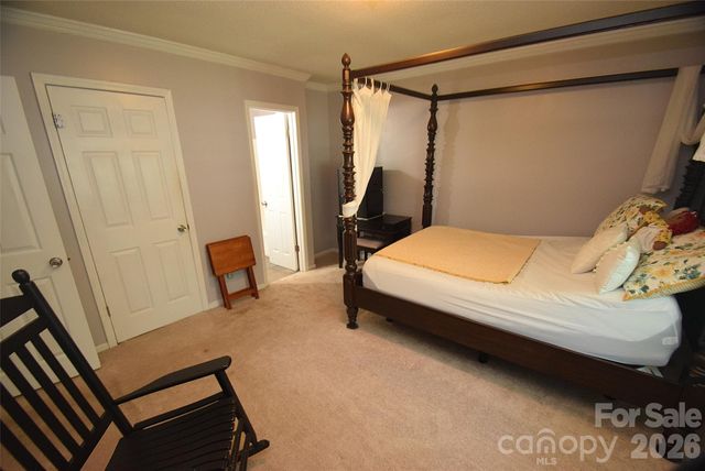 12202 Charing Grove Lane, Charlotte, NC 28273