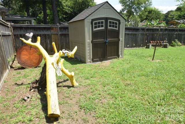 12202 Charing Grove Lane, Charlotte, NC 28273