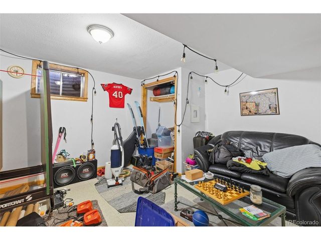 4483 Sandpiper Cir, Boulder, CO 80301