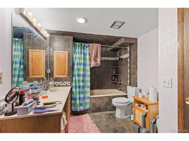 4483 Sandpiper Cir, Boulder, CO 80301