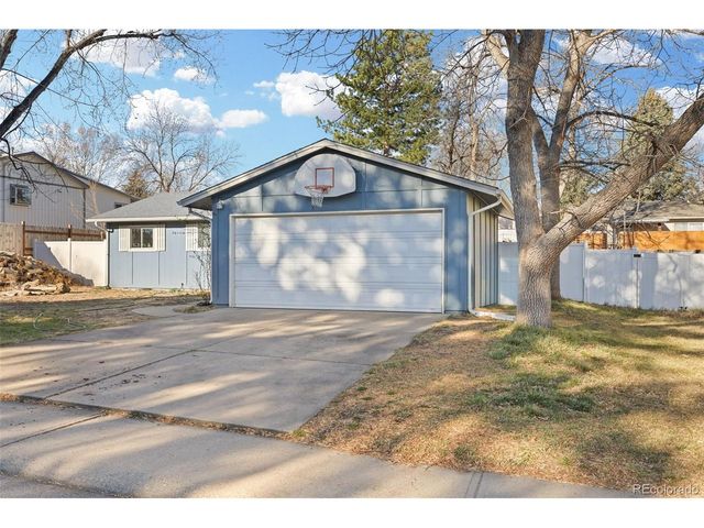 4483 Sandpiper Cir, Boulder, CO 80301