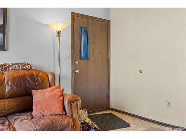 4483 Sandpiper Cir, Boulder, CO 80301