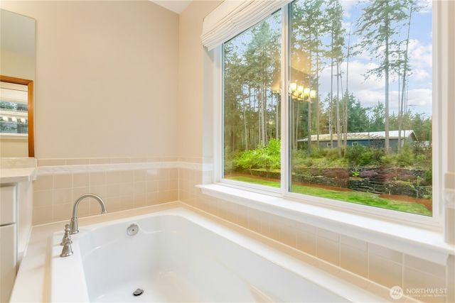 1093 SE St Patrick Court, Port Orchard, WA 98367