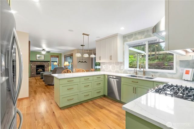 1093 SE St Patrick Court, Port Orchard, WA 98367