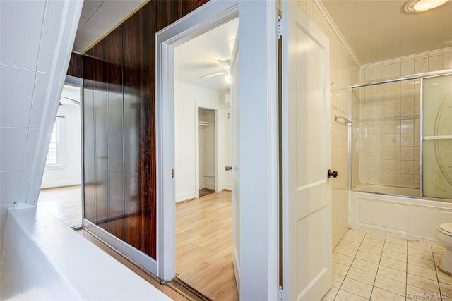 9056 184th Place, Hollis, NY 11423