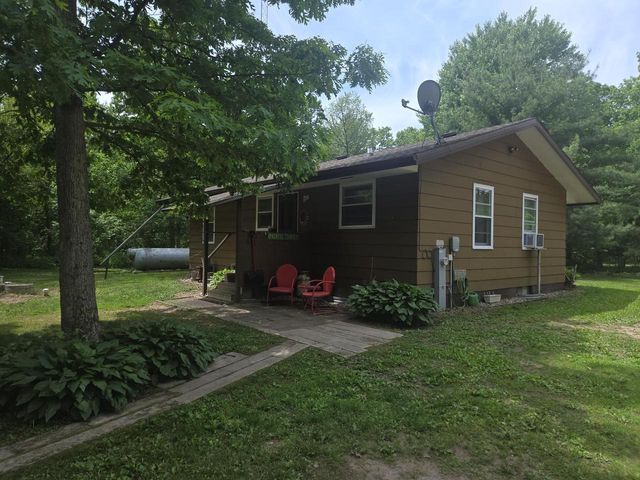 3006 W 6th Court, Grand Marsh, WI 53936