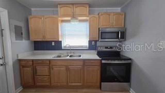 38236 FIR AVENUE, Zephyrhills, FL 33542