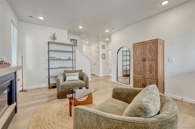 8673 Middle Fork Street, Littleton, CO 80125