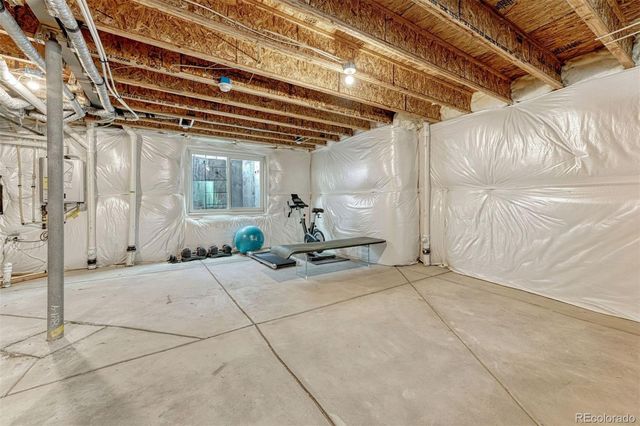 8673 Middle Fork Street, Littleton, CO 80125