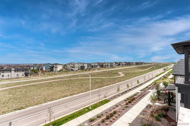 8673 Middle Fork Street, Littleton, CO 80125