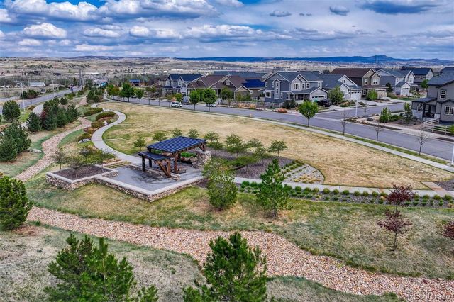 8673 Middle Fork Street, Littleton, CO 80125