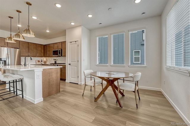 8673 Middle Fork Street, Littleton, CO 80125
