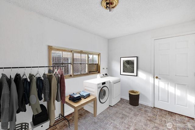 7235 S monroe Street, Tacoma, WA 98409