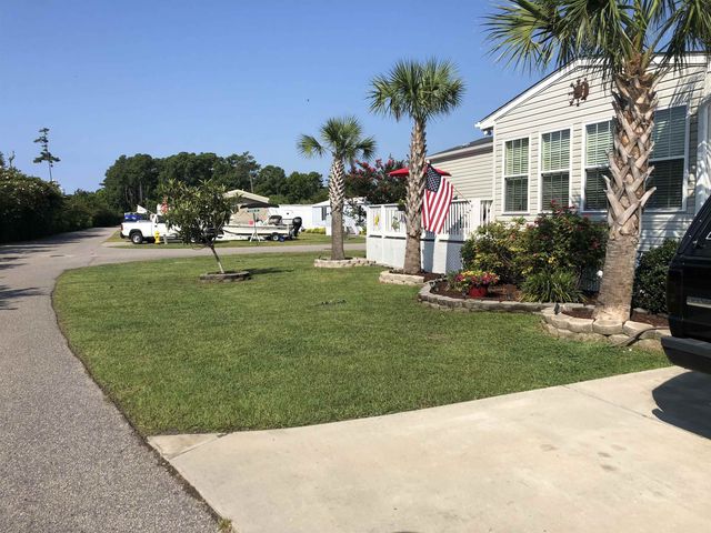 709 Parkway Dr., North Myrtle Beach, SC 29582