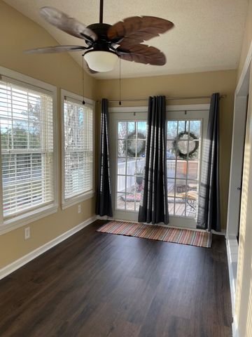 709 Parkway Dr., North Myrtle Beach, SC 29582
