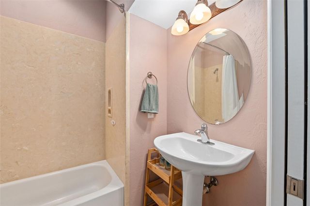 4837 SW 91ST DRIVE, Gainesville, FL 32608