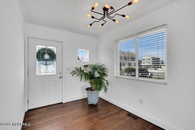 4 Pirate Drive, Waretown, NJ 08758