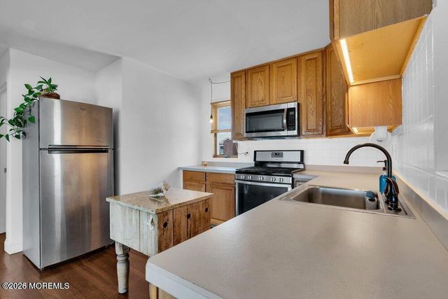 4 Pirate Drive, Waretown, NJ 08758