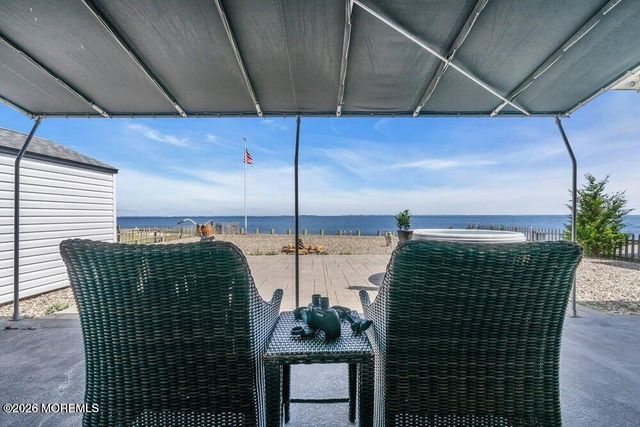 4 Pirate Drive, Waretown, NJ 08758