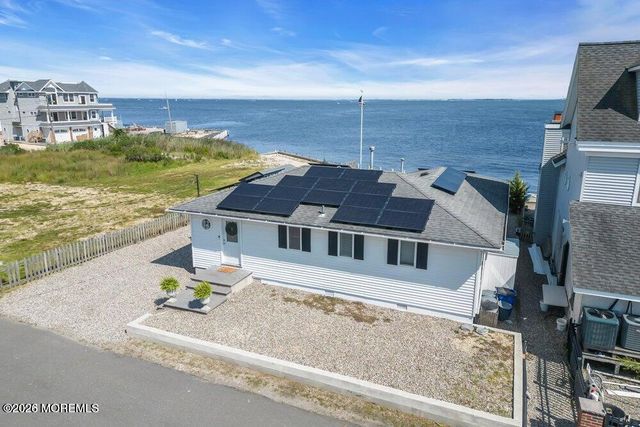4 Pirate Drive, Waretown, NJ 08758