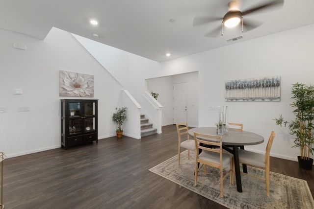 1652 Andromeda Ct, Lathrop, CA 95330